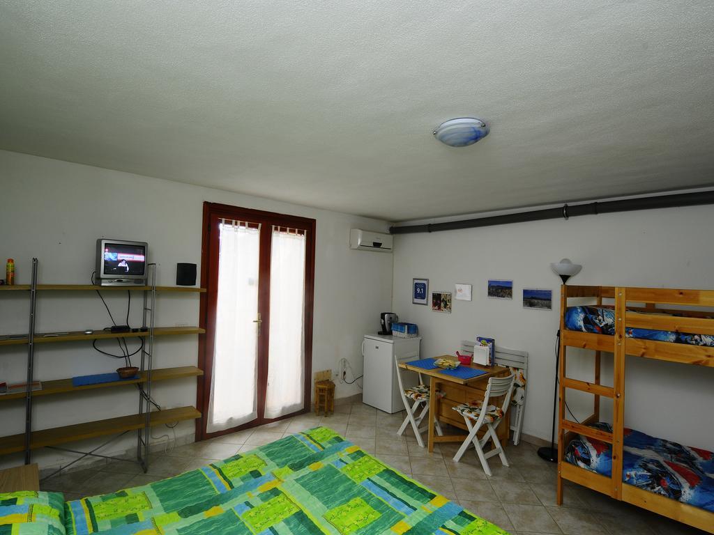 B&B Simon&Simon San Teodoro  Exterior photo